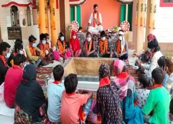 बघरा आश्रम में 70 लोगों ने की हिंदू धर्म में वापसी