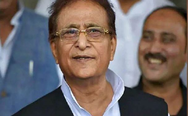 UP: आजम खान के ठिकानों पर IT के छापे, अल जौहर ट्रस्ट भी रडार पर