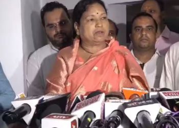 बागेश्वर सीट से नवनिर्वाचित विधायक पार्वती दास ने ली पद और गोपनीयता की शपथ, विधानसभा अध्यक्ष, सीएम धामी समेत कई मंत्री रहे मौजूद