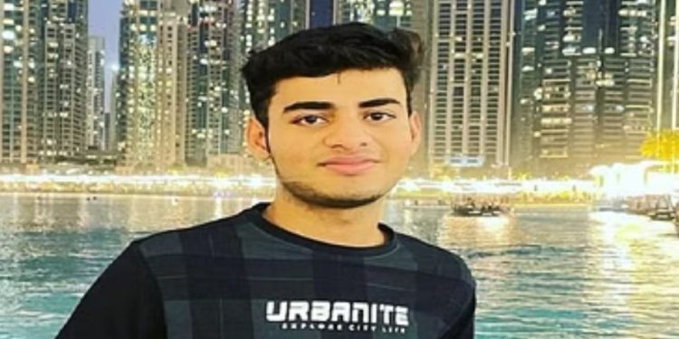 सोसायटी की 24वी मंजिल से गिरकर छात्र की मौत, हादसा या आत्महत्या की जांच में जुटी पुलिस।