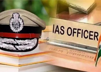 योगी सरकार ने देर रात बड़े स्तर पर किया प्रशासनिक फेरबदल, कई IAS अधिकारियों का हुआ तबादला, बदले 6 जिलों के डीएम