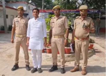 बीजेपी नेता ने सीएम योगी के खिलाफ की अभद्र टिप्पणी, ऑडियो वायरल होने के बाद एफआईआर दर्ज