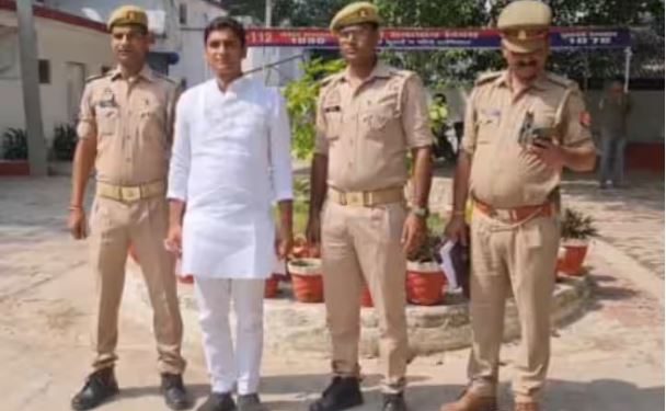 बीजेपी नेता ने सीएम योगी के खिलाफ की अभद्र टिप्पणी, ऑडियो वायरल होने के बाद एफआईआर दर्ज