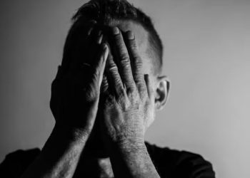 मेरा बेटा बिकाऊ है, मुझे बेचना है: छह से आठ लाख में ले लो कोई, अपने लाल को बेचने की यह है मजबूरी