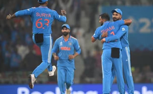 जिंदगी भर नहीं भूल पाएंगे अंग्रेज… भारतीय टीम ने 20 साल बाद दी शर्मनाक शिकस्त, रचा इतिहास