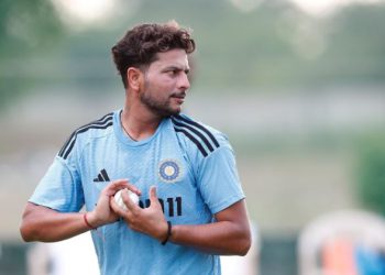 पूर्व पाक कप्तान इंतिखाब आलम बोले- Kuldeep Yadav विश्व कप का बैस्ट स्पिनर, वो मैच विजेता प्लेयर