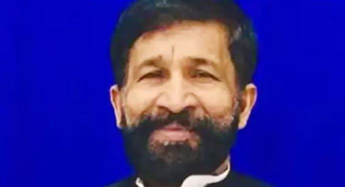 अखिलेश यादव का स्‍वागत करने पहुंचे पूर्व विधायक को आया हार्ट अटैक, मौके पर हुई मौत