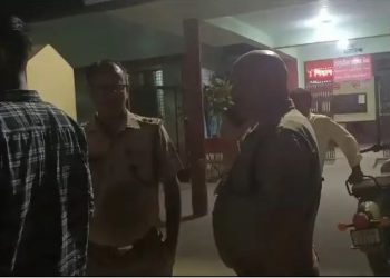 स्कार्पियों सवार लोगो ने ढाबे पर की फायरिंग, चार घायल