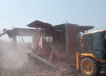 ग्रेनो प्राधिकरण ने 40 करोड़ की जमीन को किया अतिक्रमण मुक्त, सुनपुरा गांव में 20 हजार वर्ग मीटर जमीन से हटाया अतिक्रमण