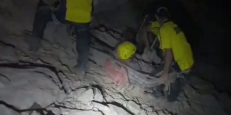 बदरीनाथ हाईवे पर स्कूटी खाई में गिरने से युवक की मौत