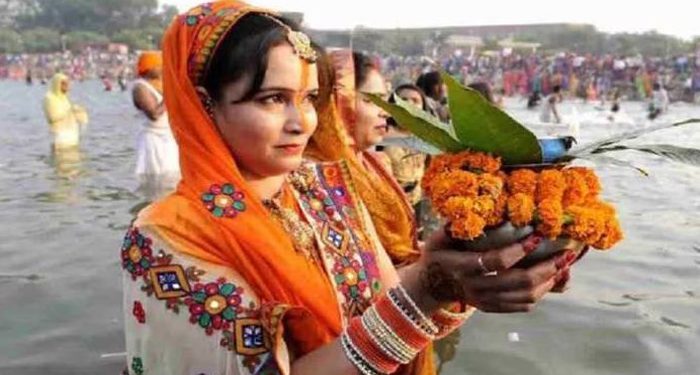 श्रद्धालुओं पर ड्रोन से बरसाया जाएगा फूल, गुलाब जल से महकेगा घाट; विश्वकप के लिए बड़ी स्क्रीन की व्यवस्था