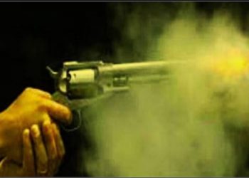 कौशांबी में दुष्कर्म पीड़िता की हत्या का आरोपी पुलिस मुठभेड़ में गिरफ्तार, गोली लगने से घायल, दो भाई फरार