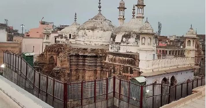 ज्ञानवापी मामले में वाराणसी कोर्ट में सुनवाई, ASI को रिपोर्ट सौंपने के लिए मिला 17 नवंबर तक का समय