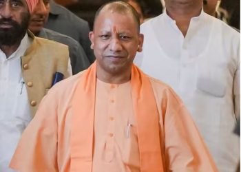 दिल्ली में अमित शाह से मिले CM योगी: मंत्रिमंडल विस्तार पर हुई चर्चा; ओपी राजभर का मंत्री बनना तय