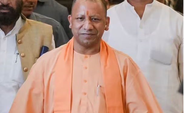 दिल्ली में अमित शाह से मिले CM योगी: मंत्रिमंडल विस्तार पर हुई चर्चा; ओपी राजभर का मंत्री बनना तय