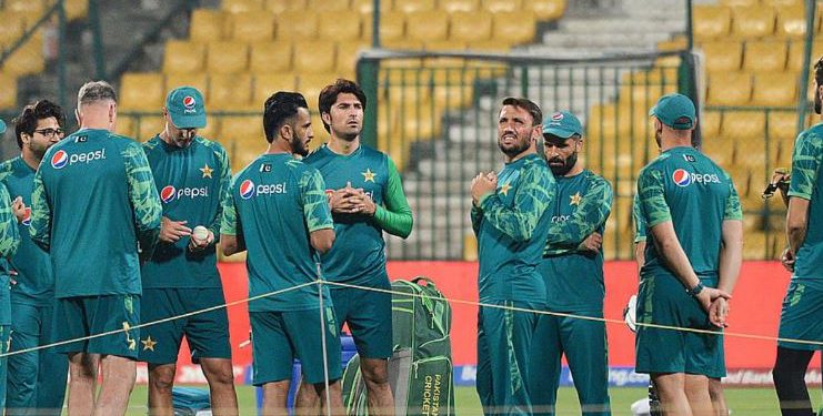 भारत की धरती पर शर्मसार होने के बाद पाकिस्तान क्रिकेट में आया भूचाल, बॉलिंग कोच Morne Morkel ने छोड़ा टीम का साथ