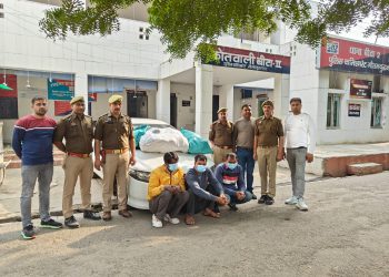ग्रेटर नोएडा में पांच गांजा तस्करों को पुलिस ने किया गिरफ्तार कब्जे से लाखों रुपए का अवैध गांजा बरामद