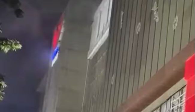 फीनिक्स माल में जूते के शोरूम में लगी भीषण आग, हर तरफ धुआं ही धुआं, जान बचाकर भागे पिक्चर देखने आए लोग