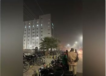 नोएडा लिफ्ट हादसे पर बड़ा एक्शन, इस मामले में 5 लोग गिरफ्तार, FIR दर्ज, जांच में जुटी पुलिस