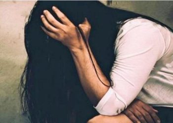 Noida: मंदिर में शादी, फिर सुहागरात और बना लिया MMS; ब्लैकमेल कर कई बार किया दुष्कर्म, गिरफ्तार