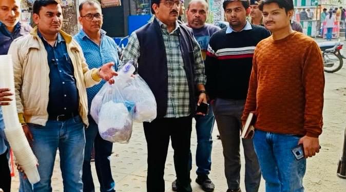 ग्रेटर नोएडा प्राधिकरण ने 6 बिल्डरों सोसायटियो पर 30 लाख का जुर्माना