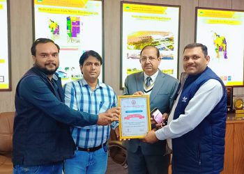 ग्रेटर नोएडा जर्नलिस्ट प्रेस क्लब ने सीईओ डॉ अरुण वीर सिंह को बनाया सम्मानित सदस्य