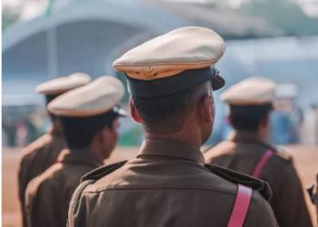 एसएसपी की ये बात सुन आपा खो बैठा हेड कांस्टेबल, बजा रहा था बिगुल; अचानक झपटकर किया हमला