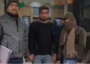 दिल्ली में जज साहब का मोबाइल चुराना पड़ा भारी, 20 किमी क्षेत्र के खंगाले CCTV; ठक-ठक गैंग के दो चोर गिरफ्तार