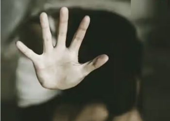 दिल्ली में दरिंदगी: 12 साल की लड़की से तीन नाबालिग सहित पांच ने किया सामूहिक दुष्कर्म, बहलाकर सुनसान जगह पर ले गई थी महिला