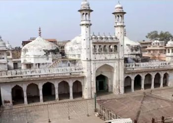 हिंदू पक्ष ने सुप्रीम कोर्ट में दाखिल की याचिका, सील इलाके के वैज्ञानिक सर्वेक्षण की मांग