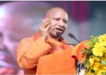 किसानों के लिए CM योगी का बड़ा फैसला, तीन अफसरों की कमेटी का किया गठन