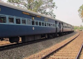 चलती ट्रेन में गैंगरेप पर इलाहाबाद हाई कोर्ट की सख्ती, रेल मंत्रालय को भेजा नोटिस