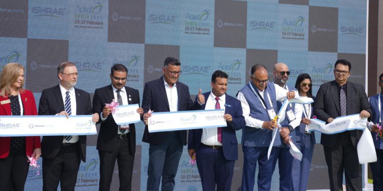 ग्रेटर नोएडा के इंडिया एक्सपोर्ट में एक्रेक्स इंडिया का हुआ आयोजन, 50 से ज्यादा देशों के प्रदर्शक हुए शामिल