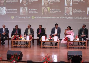 शारदा विश्वविद्यालय में एचआर कॉन्क्लेव का हुआ आयोजन