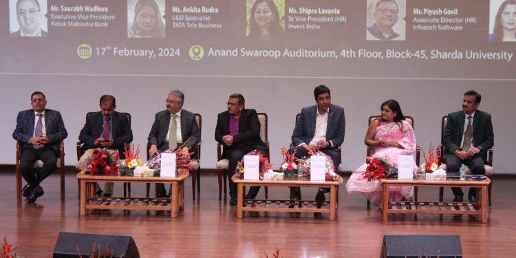 शारदा विश्वविद्यालय में एचआर कॉन्क्लेव का हुआ आयोजन