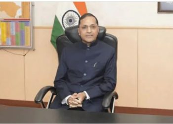 मतदान की तारीखों के एलान से पहले चुनाव आयुक्त का इस्तीफा, 3 सदस्यीय चुनाव आयोग में CEC राजीव कुमार फिलहाल अकेले