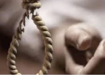 Banda: ‘जिसने मरने को मजबूर किया, उसे फांसी दी जाए’, सुसाइड नोट लिख छात्रा ने दी जान