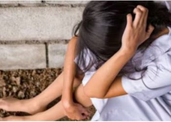 शर्मनाक: बहन को झाड़ियों में ले जाकर भाई ने किया दुष्कर्म, पीड़िता को खुद छोड़ा घर और हो गया फरार