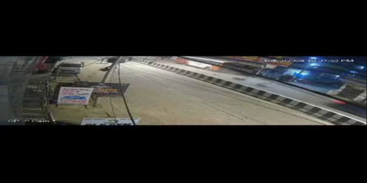 हिट एंड रन: गोरखपुर में बेकाबू कार ने तीन युवकों को कुचला, दो की मौत, एक की हालत गंभीर