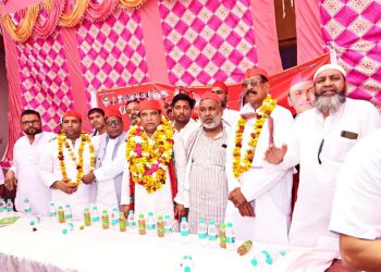 लोकसभा चुनाव – गठबंधन प्रत्याशी डॉ महेंद्र नागर ने किया जनसंपर्क