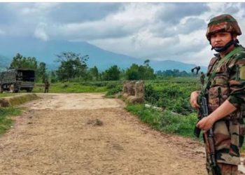 नहीं थम रही मणिपुर हिंसा, स्वयंसेवकों के बीच हुई गोलीबारी में एक की मौत, तीन घायल