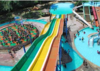 नोएडा के GIP मॉल में बड़ा हादसा, वाटर पार्क में दोस्तों संग नहाने गए युवक की मौत