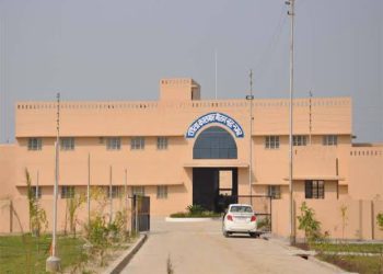 जिला कारागार लुक्सर में बंदी ने गमछे से फंदा लगाकर की आत्महत्या