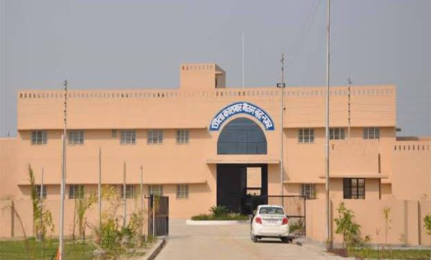 जिला कारागार लुक्सर में बंदी ने गमछे से फंदा लगाकर की आत्महत्या