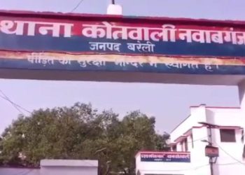 बरेली: फौजी ने पत्नी की उंगलियों पर चला दी सिलाई मशीन, हैरान कर देगी वजह