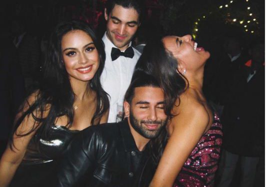 क्या Nysa Devgan को डेट कर रहे Akshay Kumar के बेटे? काजोल की बेटी संग लीक हुई Aarav की नई फोटो, हैरान यूजर्स