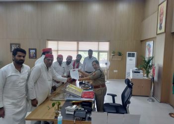 कुणाल हत्याकांड को लेकर पुलिस कमिश्नर से मिले सपाई