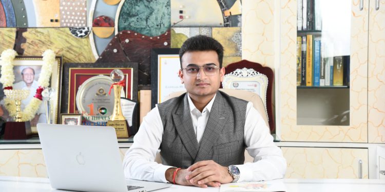 ग्रेटर नॉएडा स्थित जीएल बजाज एजुकेशनल इंस्टीट्यूशंस को मिला अवार्ड