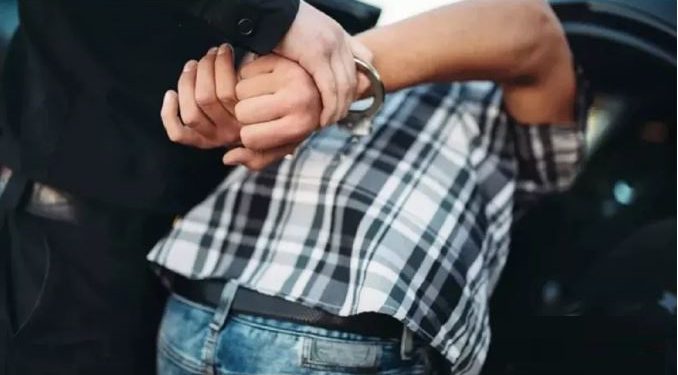 बर्गर किंग शूट आउट में शामिल गैंगस्टर हिमांशु का शूटर गिरफ्तार, बदमाश अमन की 38 गोलियों से भूनकर कर दी थी हत्या