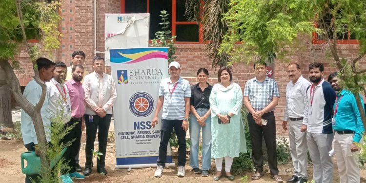 ग्रेटर नोएडा में विश्व पर्यावरण दिवस पर शारदा विश्वविद्यालय में किया गया पौधारोपण